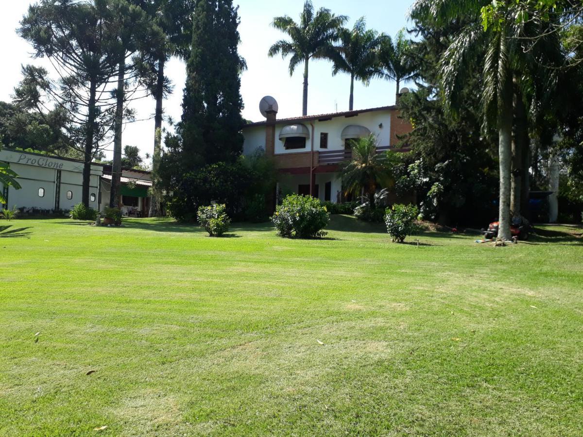 Casa Vista Lago Vitoria Regia Holambra Luaran gambar