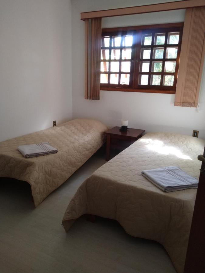 Casa Vista Lago Vitoria Regia Holambra Luaran gambar