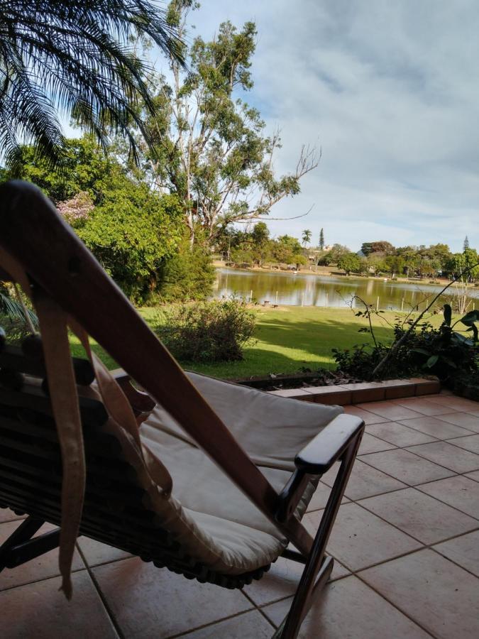 Casa Vista Lago Vitoria Regia Holambra Luaran gambar