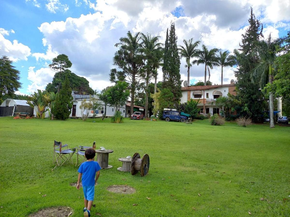 Casa Vista Lago Vitoria Regia Holambra Luaran gambar