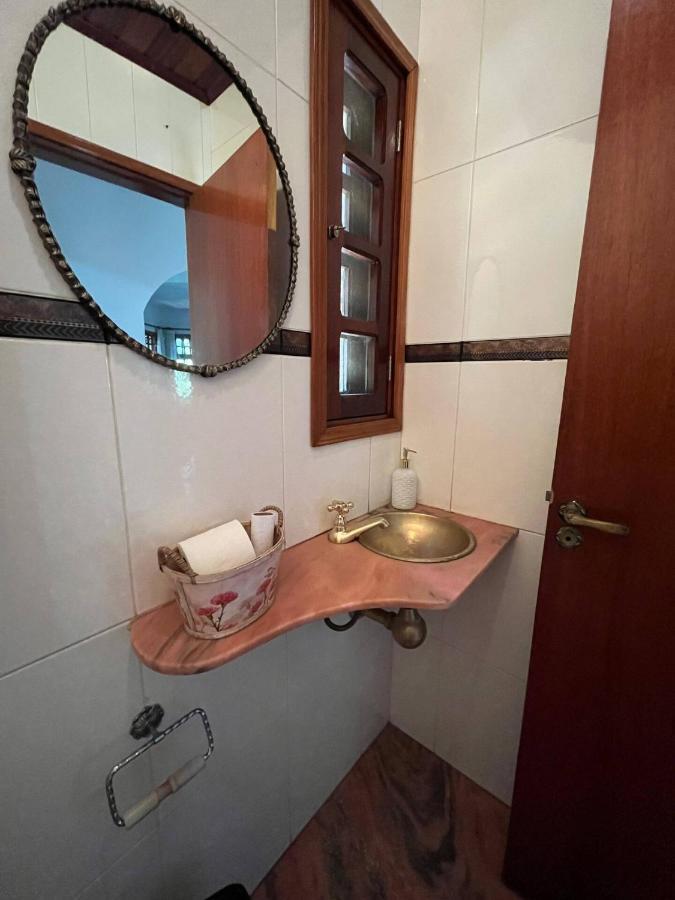 Casa Vista Lago Vitoria Regia Holambra Luaran gambar